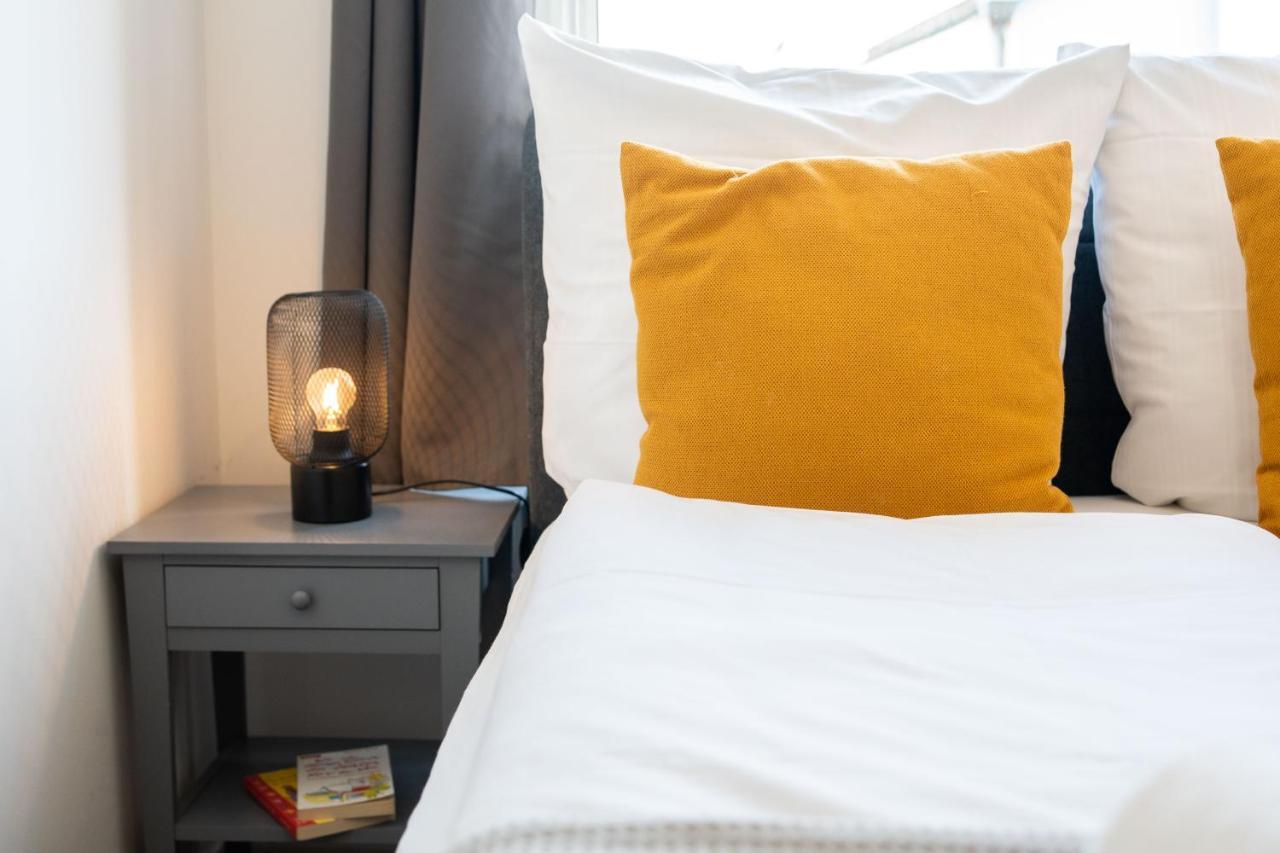 J & K Apartments เคลไฮม์ ภายนอก รูปภาพ