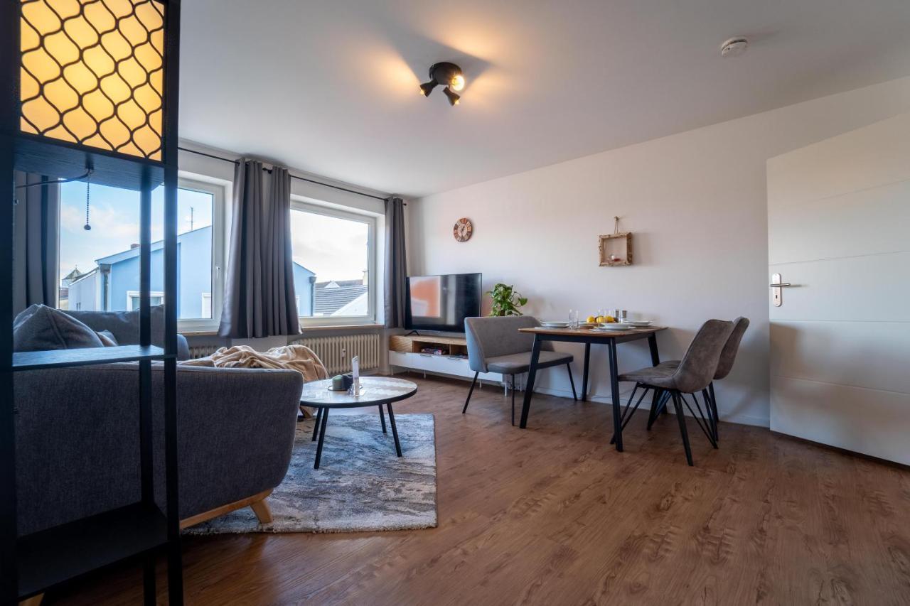 J & K Apartments เคลไฮม์ ภายนอก รูปภาพ